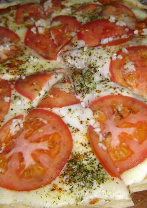 Una foto de Pizza Napolitana al molde