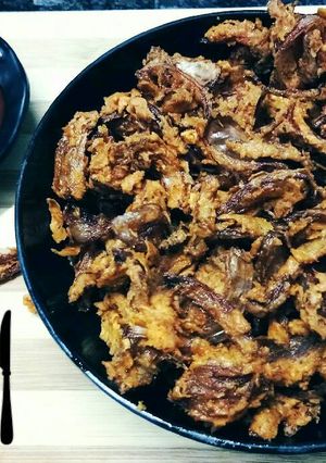 A picture of Onion ke crispy pakode.