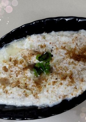 खमंग दही काकडी (तडका)(Khamang Dahi Kakdi Recipe In Marathi) रेसिपी चे मुख्य फोटो 