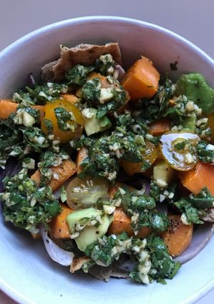 A picture of 30 min veggie bowl w/ cilantro-garlic drizzle.