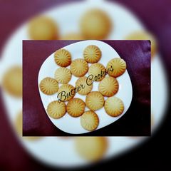 Freshly baked Butter Cookies A picture of Freshly baked Butter Cookies.