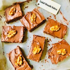 A picture of Chewy Walnut Brownie.