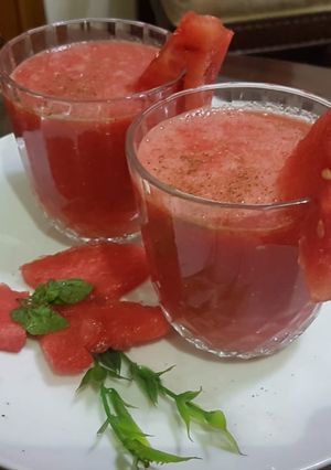A picture of Watermalon juice.