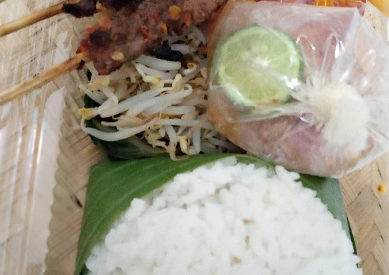 Nasi sate asem & plecing kangkung