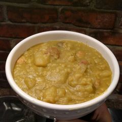 A picture of Mixed Potato Creamy Curry Soup.