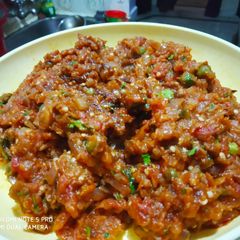 A picture of Baingan bharta.