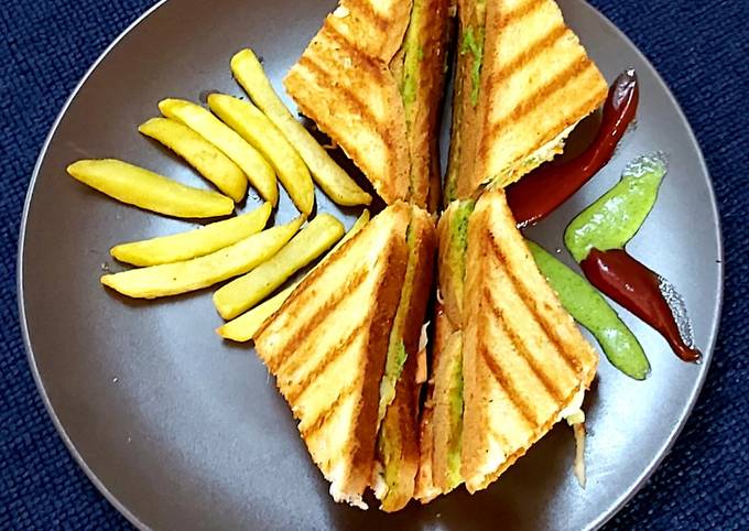 How to Prepare Gordon Ramsay Chicken club sandwich