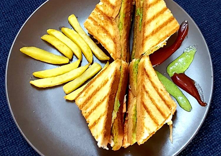 Easiest Way to Prepare Homemade Chicken club sandwich