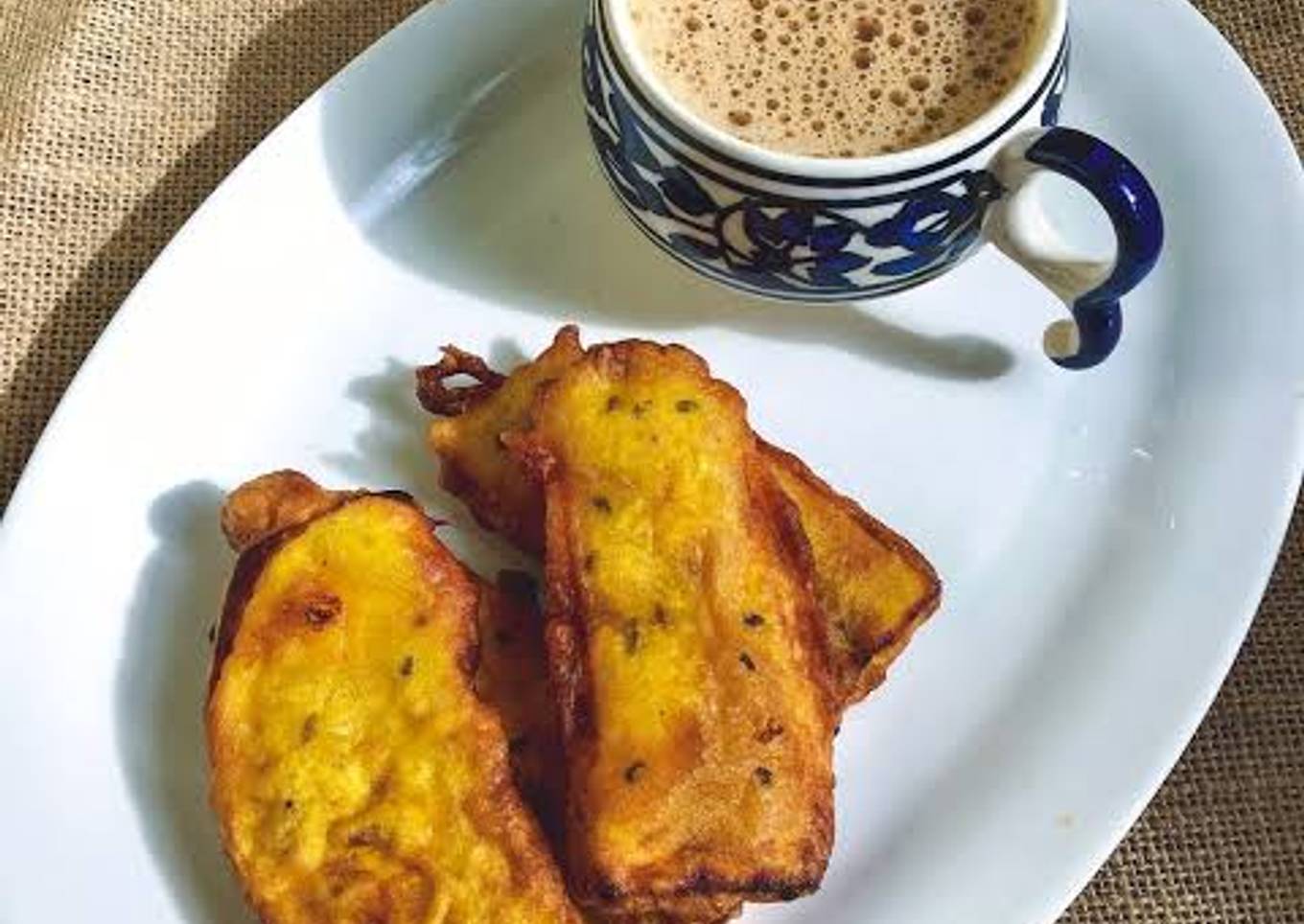 Raw banana fritters