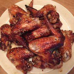 A picture of Chicken wings in Japanese style.