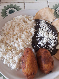 Una foto de Arroz con elote