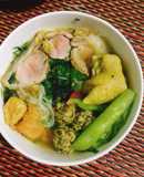 Bún chân giò mọc