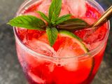 Bloody Hibiscus Lemonade 🌺 🍋