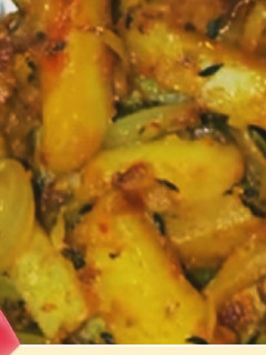 आलू प्याज़ की सब्जी (aloo pyaz ki sabzi recipe in Hindi) रेसिपी मुख्य फोटो