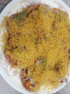 દિલ્હી પાપડી ચાટ (Delhi Papadi Chat Recipe In Gujarati) રેસીપી મુખ્ય ફોટો
