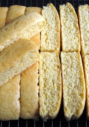 A picture of No-Egg Sponge Fingers.