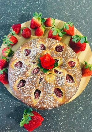 عکسی از دستور کیک توت فرنگی ! 😋🍓