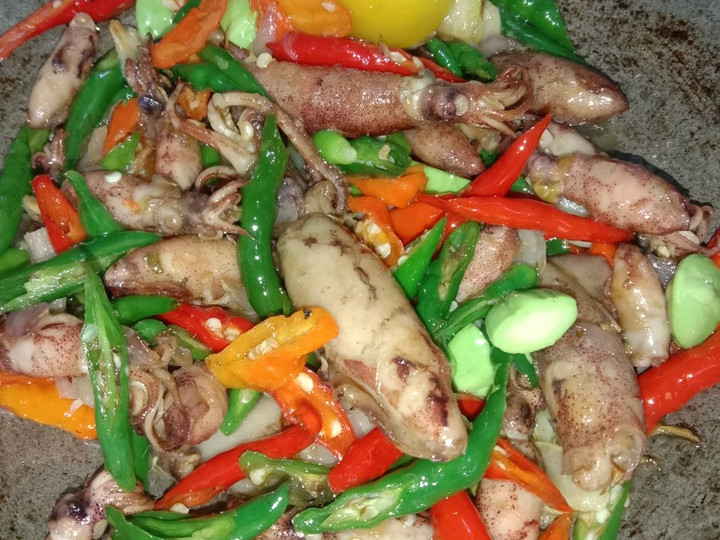 Resep Tumis Pedas Cumi Asin + Pete Untuk Pemula