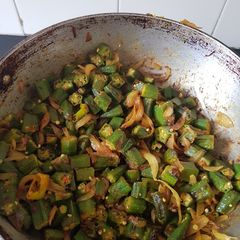 A picture of Spicy ladyfinger.