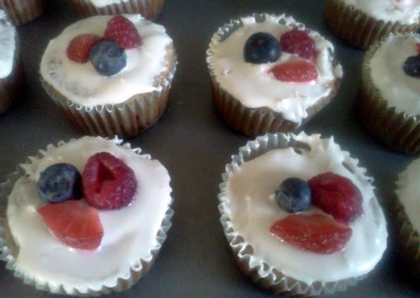 spring cupcakes
