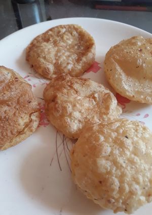 A picture of Mixed Herbs Puri.