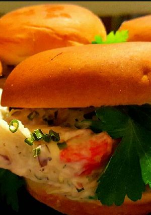 A picture of Mike's Fresh Crab Meat Sliders.
