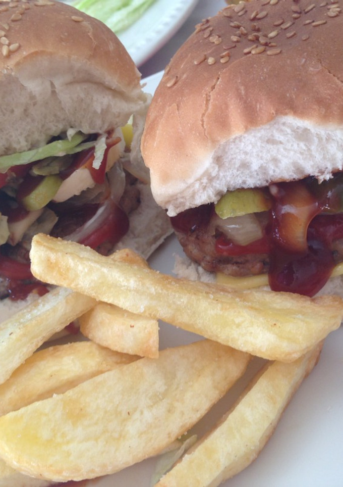 Una foto de Burger 🤤🍔🍟