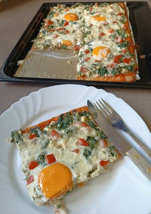 Spenótos fetás pizza recept fotója