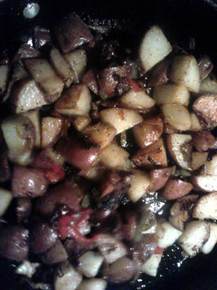 A picture of Smothered Red Potatoes.