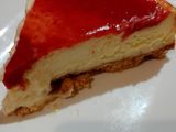 Cheesecake alle fragole con glassa a specchio