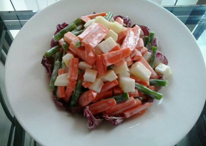 Huzaren Salad / Mixed Salad / Vegetable Salad