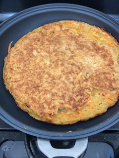 Una foto de Tortilla de atún y zanahoria