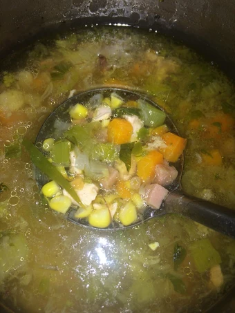 Cara Mudah Menyiapkan Resep Sup warna warni yang Lezat Sekali Anti Ribet, Uenak Banget