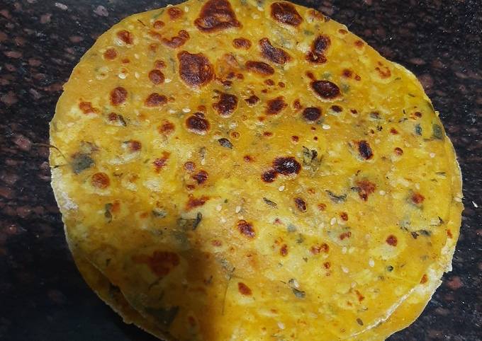 Thepla with kasoori methi