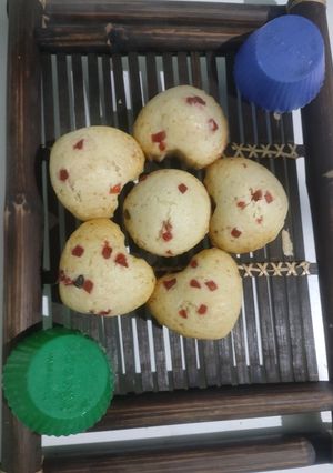 વેનીલા મફીન્સ (Vanilla Muffins Recipe In Gujarati) રેસીપી મુખ્ય ફોટો