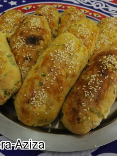 صورة لوصفة فطاير بالخضار والجبنه بدون خميره 😋