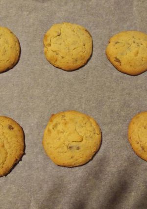 A picture of My simple yet scrumptious chocolate chip cookies 🍪.