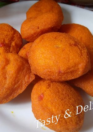 A picture of Fluffy Bean Cake a. K. a Akara Osu.