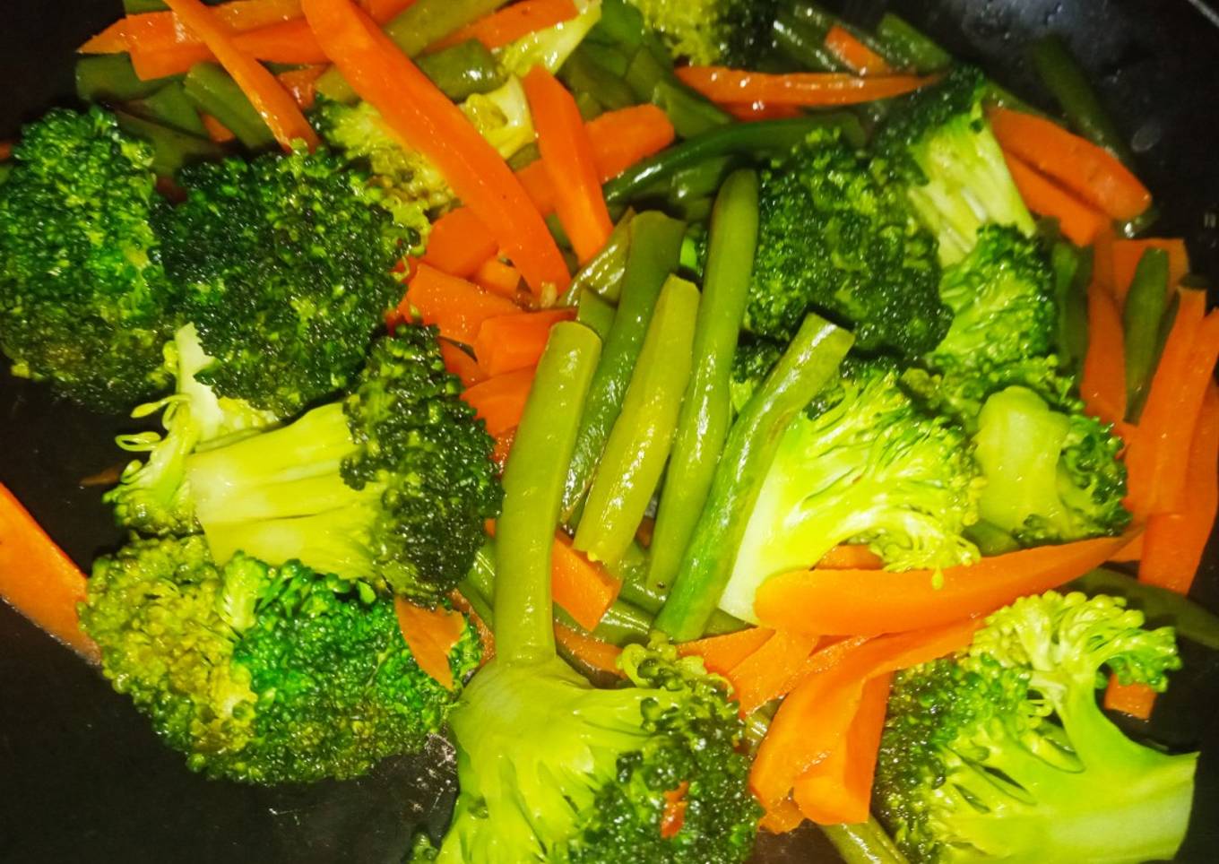 Steamed mixed vegetables
