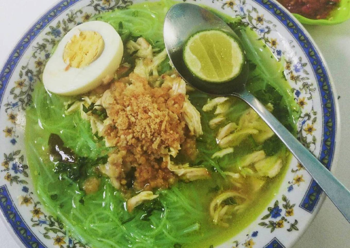 Soto ayam Lamongan