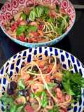 Pâtes, crevettes et légumes