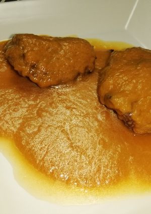 Una foto de Carrilleras en salsa
