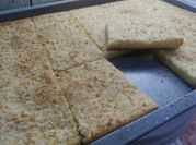 Una foto de fainá de queso