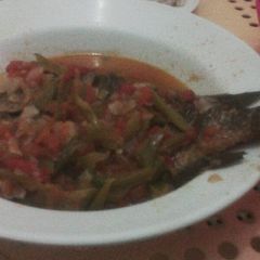 A picture of Fried fish.