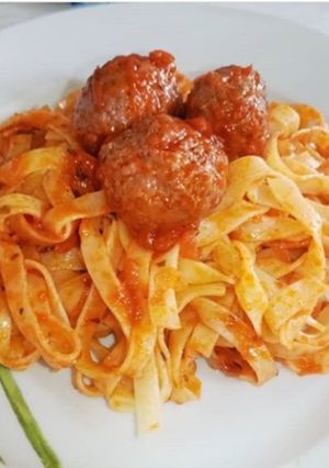 Une photo de Pâtes et boulettes