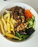 Bún thịt bò xào