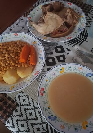 Una foto de Cocido Madrileño (Sin olla exprés)