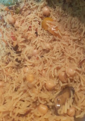 A picture of Lahori Achari Chana Pulao or Baryani.