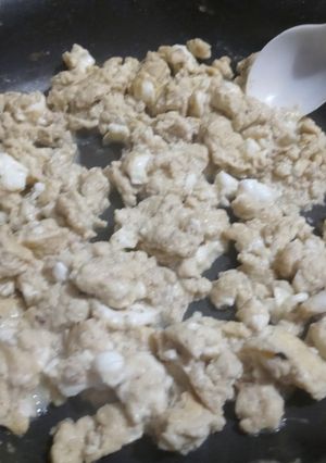 A picture of Cinnamon Vanilla Scrambled Eggs.
