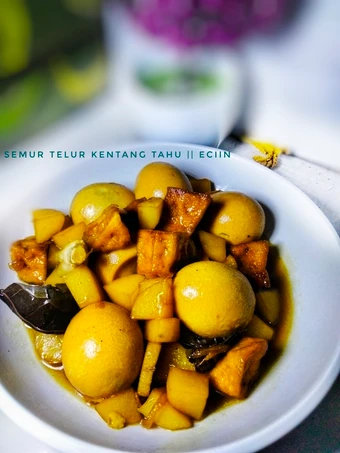 Langkah Gampang Membikin Resep Semur Telor Kentang Tahu yang Lezat Sekali Anti Ribet, Sempurna